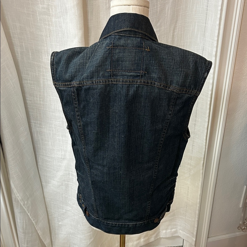 Levi's Dark Blue Denim Vest with Button Details - Picture 3 of 4